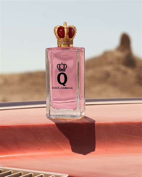 dolce gabbana queen perfume model